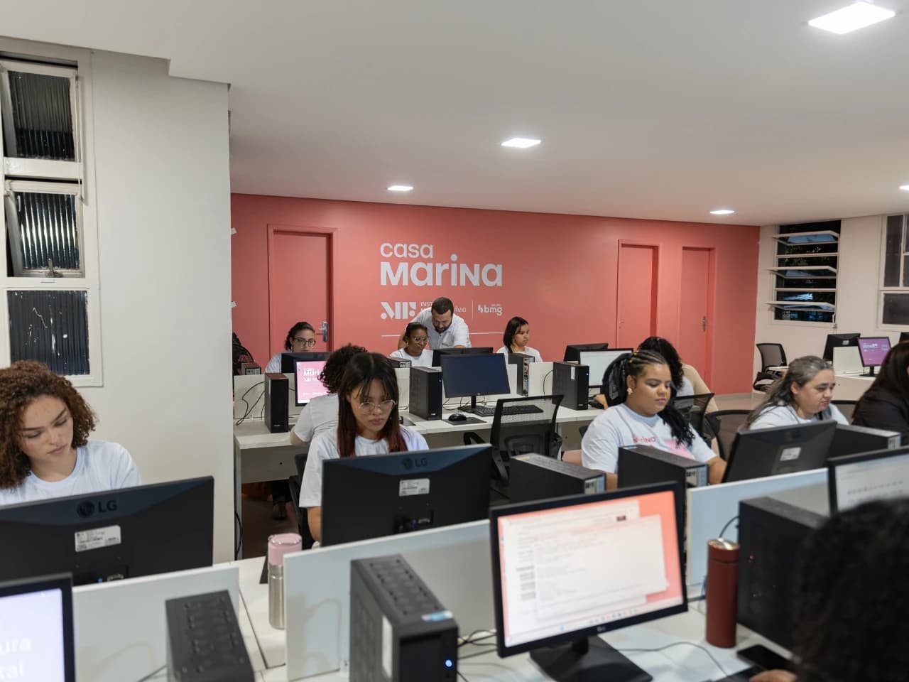 Laboratório de tecnologia da Casa Marina em Belo Horizonte